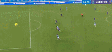 替补门将失误送礼 韦斯利进球引越位争议