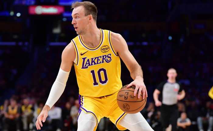 肯纳德三分爆发助湖人三连胜 西部排名稳居第三