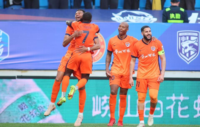 青岛海牛主场1-0力克河南队终结三连败，河南遭