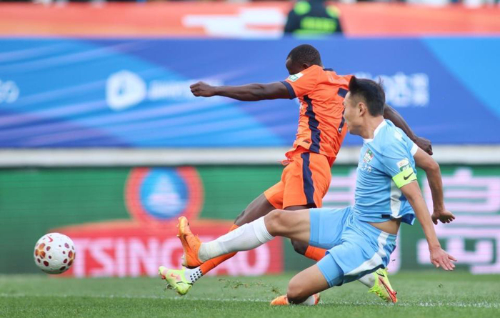 青岛海牛主场1-0力克河南队终结三连败，河南遭