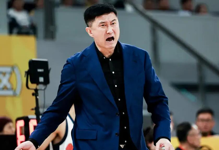 CBA季后赛六队集体称雄 南广老三广州与宁波首进